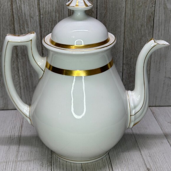 Vtg B&D Porcelain White Tea Pot with Gold Accents Handle Spout Lid 10" Tall - Picture 2 of 15